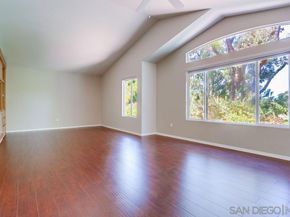 5423 Foxtail Loop, Carlsbad CA 92010