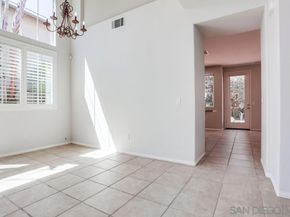 5423 Foxtail Loop, Carlsbad CA 92010