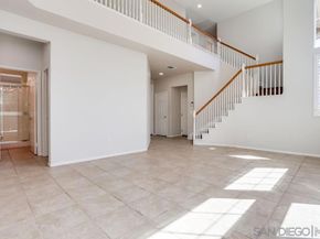 5423 Foxtail Loop, Carlsbad CA 92010