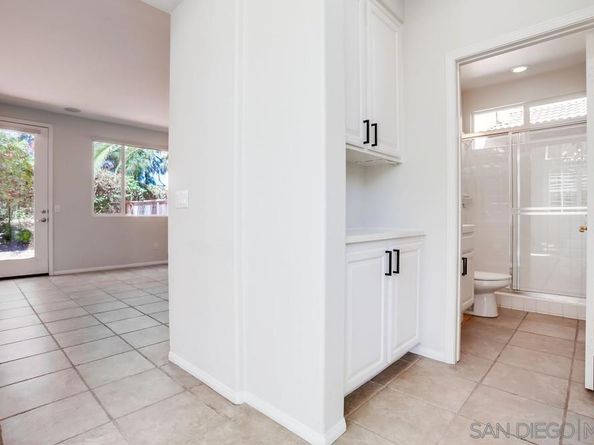 5423 Foxtail Loop, Carlsbad CA 92010