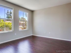 5423 Foxtail Loop, Carlsbad CA 92010