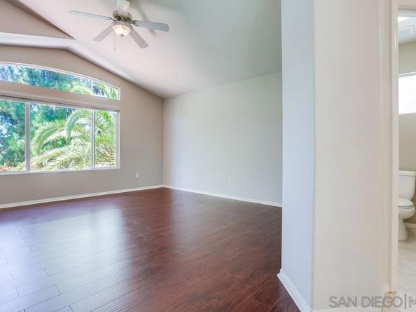 5423 Foxtail Loop, Carlsbad CA 92010