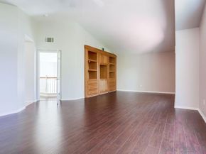 5423 Foxtail Loop, Carlsbad CA 92010