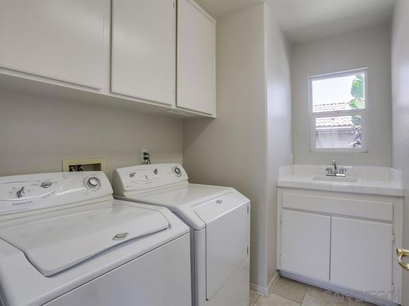 5423 Foxtail Loop, Carlsbad CA 92010