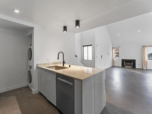 701 Kettner Blvd. 100, San Diego CA 92101