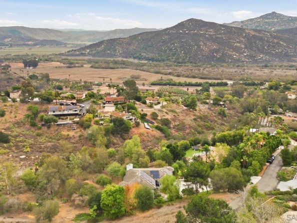 3132 Don Rolando, Escondido CA 92025