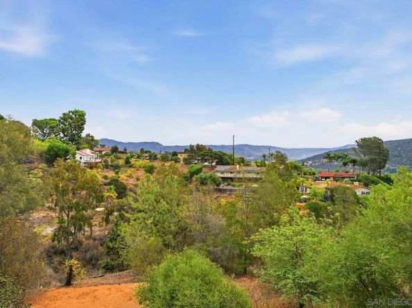 3132 Don Rolando, Escondido CA 92025