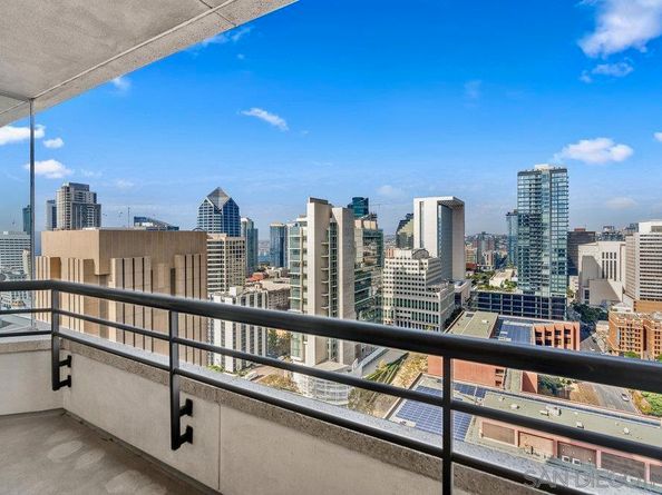 700 Front St 2105, San Diego CA 92101