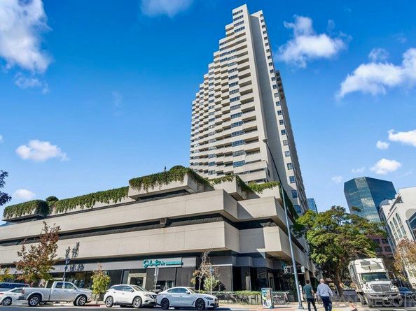 700 Front St 2105, San Diego CA 92101