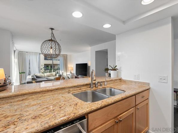 3635 7Th Ave 2D, San Diego CA 92103