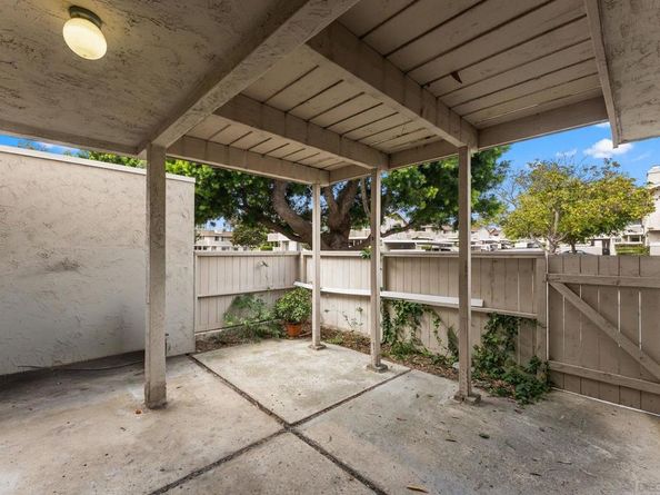 3941 Camino Lindo, San Diego CA 92122