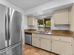 3941 Camino Lindo, San Diego CA 92122