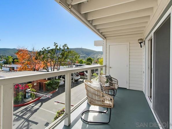 1616 Circa Del Lago C212, San Marcos CA 92078