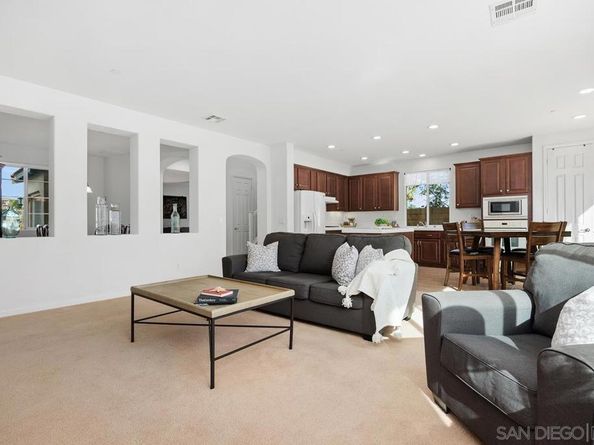 475 Taylor Drive, Oceanside CA 92056