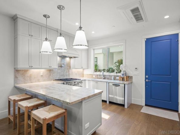 548 G Avenue, Coronado CA 92118