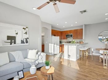 10914 Ivy Hill Dr