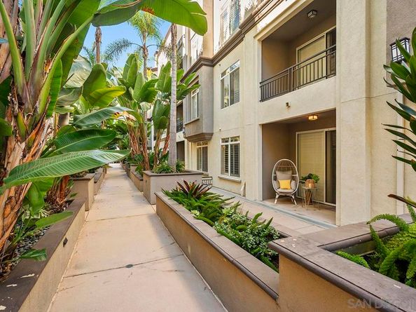 4165 Executive Dr F107, La Jolla CA 92037