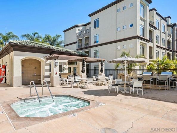 4165 Executive Dr F107, La Jolla CA 92037