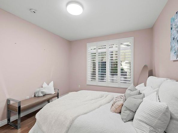 4165 Executive Dr F107, La Jolla CA 92037