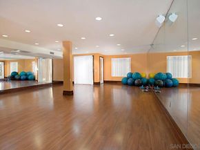 4165 Executive Dr F107, La Jolla CA 92037