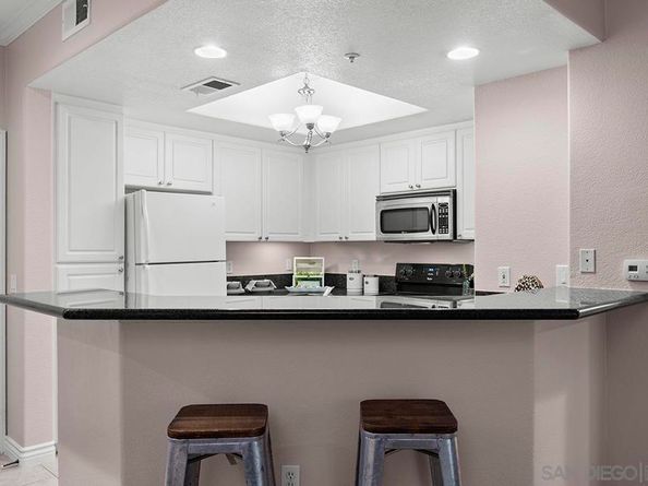 4165 Executive Dr F107, La Jolla CA 92037