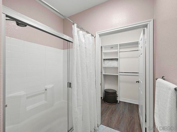 4165 Executive Dr F107, La Jolla CA 92037