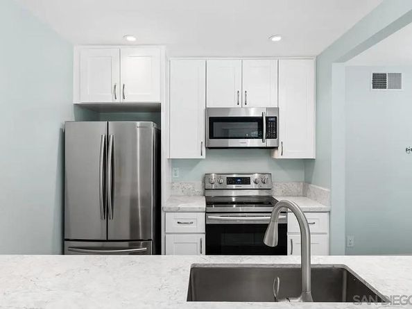 10669 San Diego Mission Rd 203, San Diego CA 92108