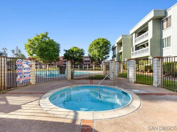 1060 E Washington Ave 5, Escondido CA 92025