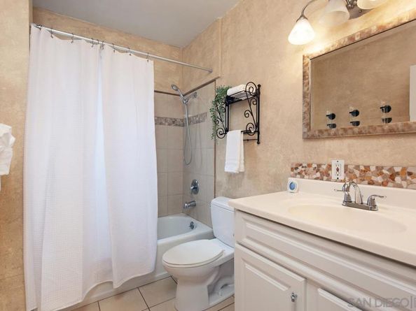 3973 8th, San Diego CA 92103