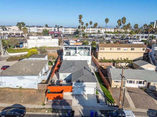 4957 63 Jumano Ave, San Diego CA 92117