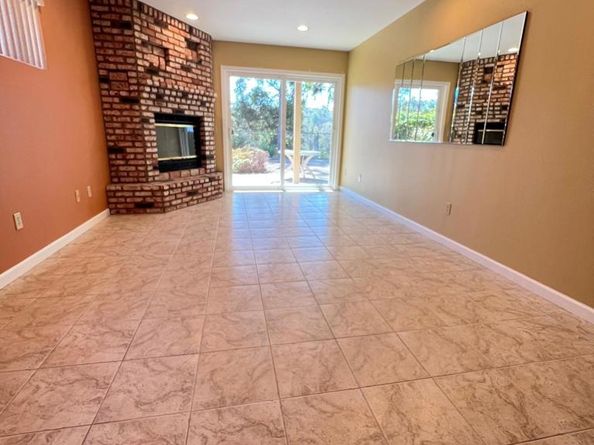 11787 La Colina Road, San Diego CA 92131