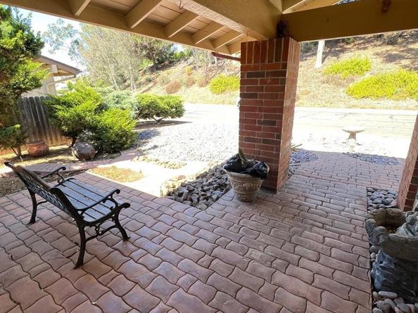 11787 La Colina Road, San Diego CA 92131