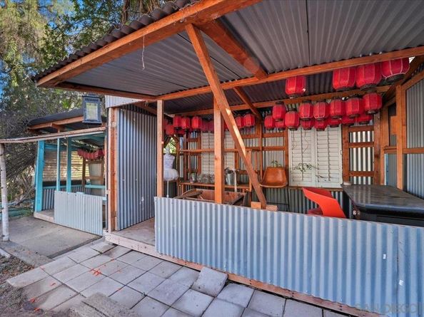 4511 Taft Avenue, La Mesa CA 91941