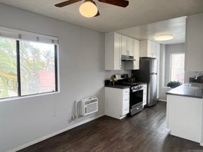 8365 Westmore Rd 20, San Diego CA 92126