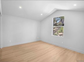 1120 Parkview Dr, Oceanside CA 92057