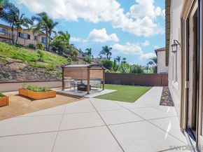 1120 Parkview Dr, Oceanside CA 92057