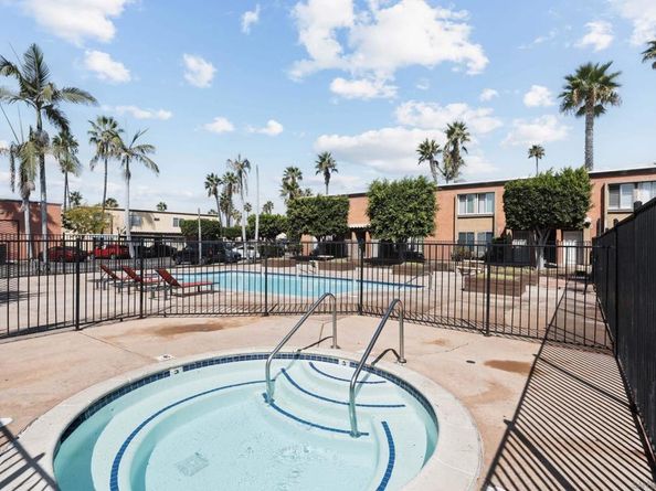 1651 Pentecost Way 1, San Diego CA 92105