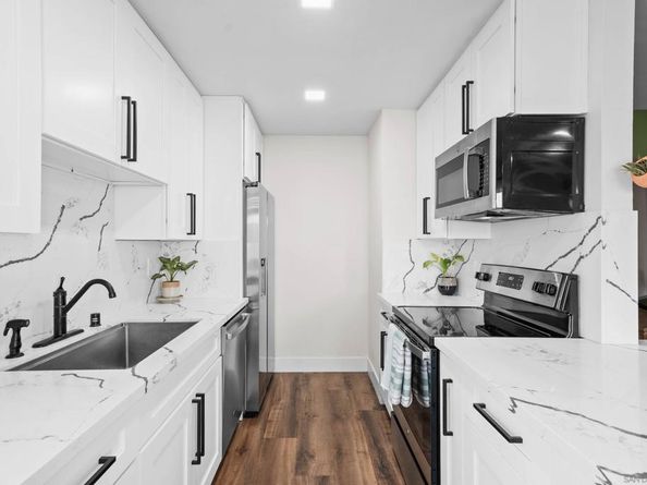 1651 Pentecost Way 1, San Diego CA 92105