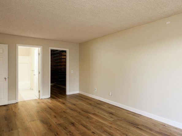 8338 Regents Rd. 1S, San Diego CA 92122