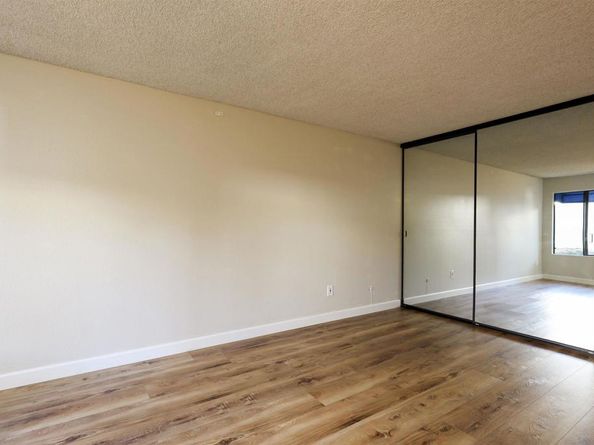 8338 Regents Rd. 1S, San Diego CA 92122