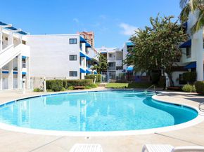 8338 Regents Rd. 1S, San Diego CA 92122