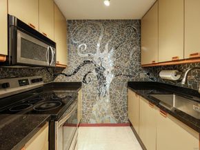 8338 Regents Rd. 1S, San Diego CA 92122