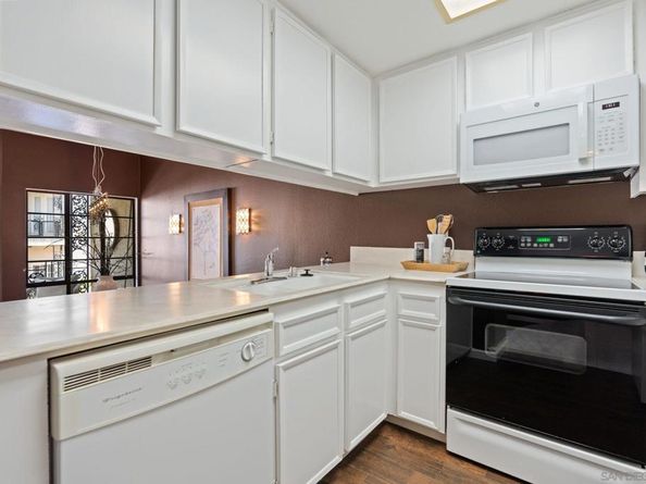 2630 Pirineos Way 4, Carlsbad CA 92009