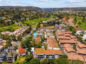 2630 Pirineos Way 4, Carlsbad CA 92009