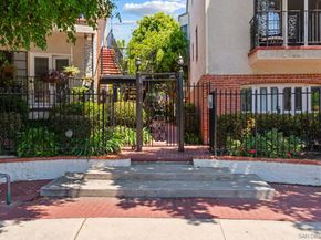 2630 Pirineos Way 4, Carlsbad CA 92009