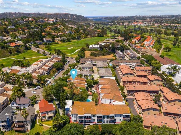 2630 Pirineos Way 4, Carlsbad CA 92009