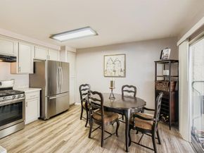 5059 La Cuenta Dr, San Diego CA 92124