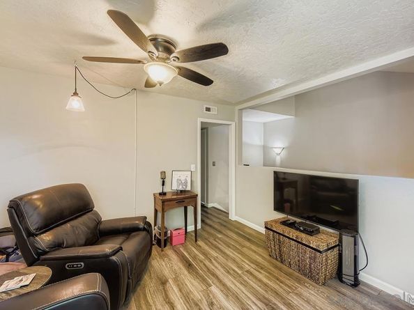 5059 La Cuenta Dr, San Diego CA 92124