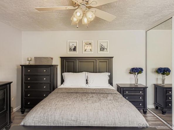 5059 La Cuenta Dr, San Diego CA 92124