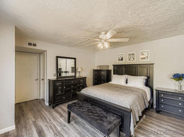 5059 La Cuenta Dr, San Diego CA 92124